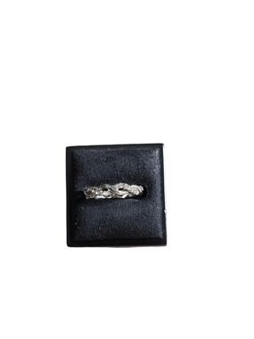 Size 5 Silver Toned Twisted Cubic Zirconia Band Ring